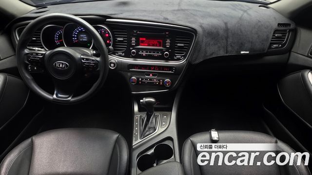 Kia K5 2015 — photo 10