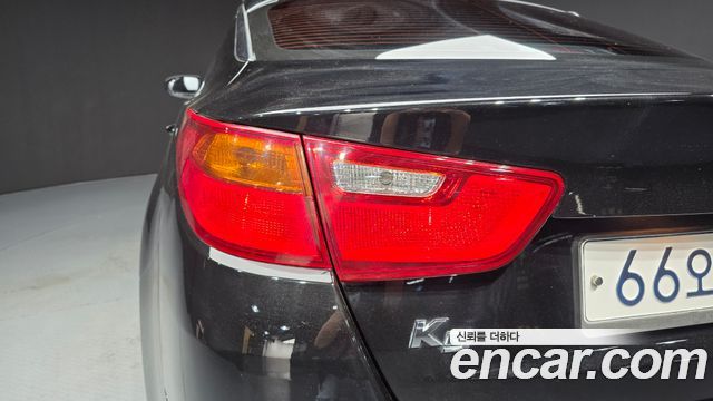 Kia K5 2015 — photo 9