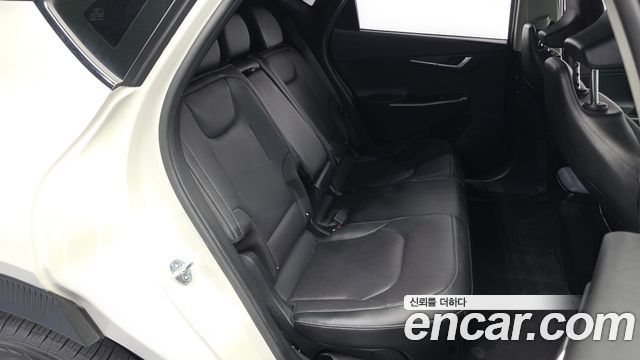 Kia EV6 2023 — photo 18