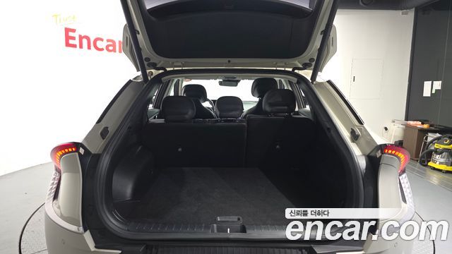 Kia EV6 2023 — photo 26