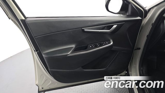 Kia EV6 2023 — photo 14