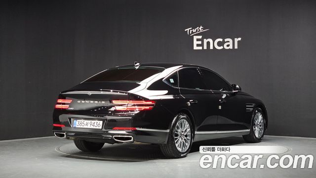 Genesis G80 2023 — photo 2