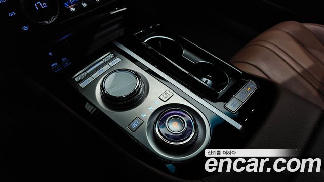 Genesis G80 2023 — photo 12