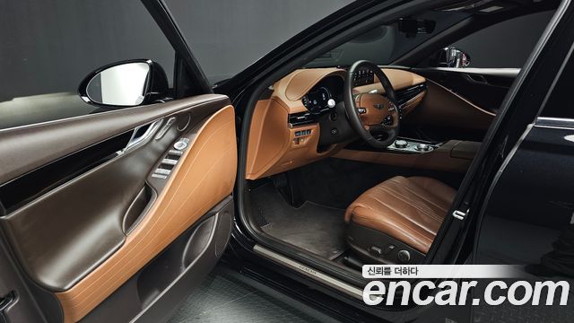 Genesis G80 2023 — photo 13