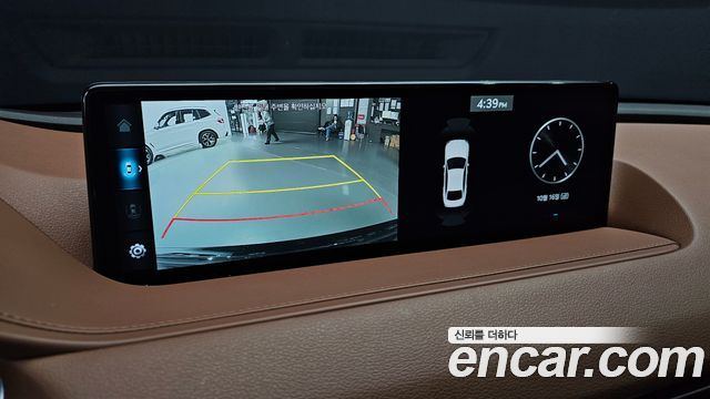 Genesis G80 2023 — photo 21