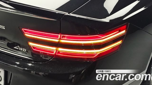 Genesis G80 2023 — photo 9