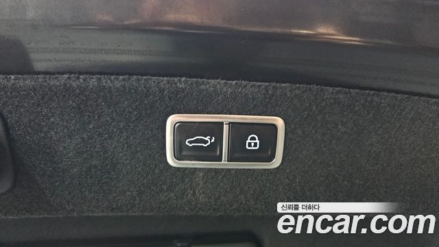 Genesis G80 2023 — photo 32