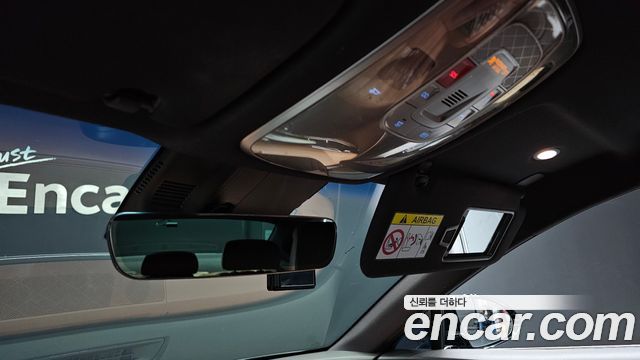 Genesis G80 2023 — photo 33
