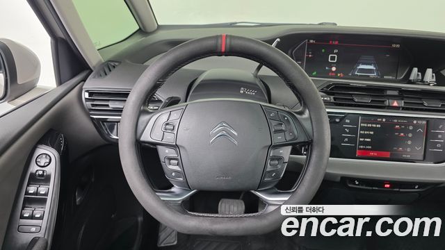 Citroën / DS C4 Picasso 2019 — photo 20