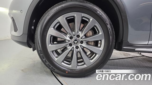 Mercedes-Benz GLC-Class 2019 — photo 5