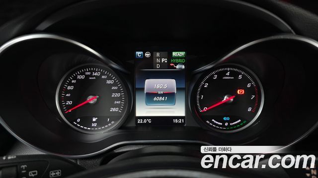 Mercedes-Benz GLC-Class 2019 — photo 8