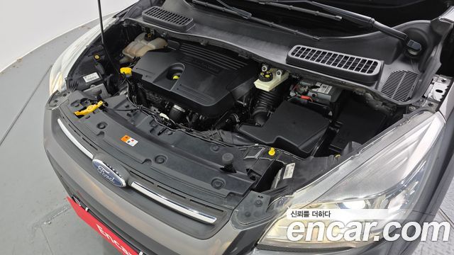 Ford Kuga 2016 — photo 6