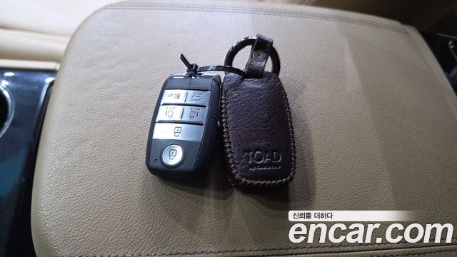 Kia Canival 2020 — photo 34