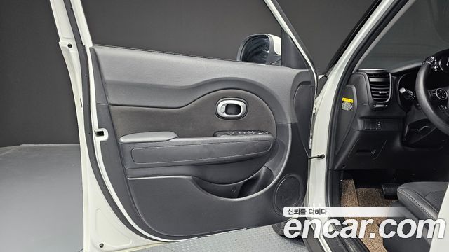 Kia Soul 2016 — photo 14