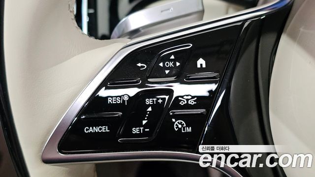 Mercedes-Benz S-Class 2022 — photo 18