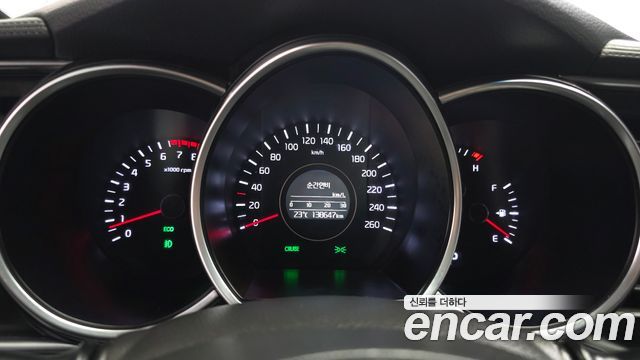 Kia K5 2014 — photo 8