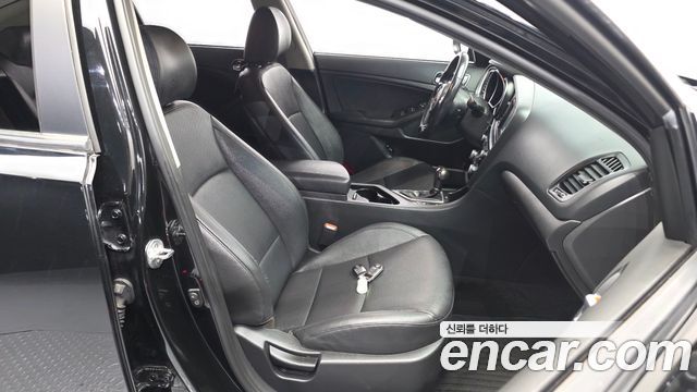 Kia K5 2014 — photo 11