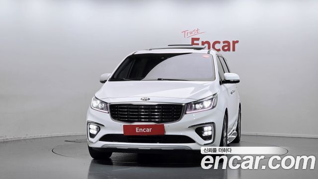 Kia Canival 2019 — photo 3