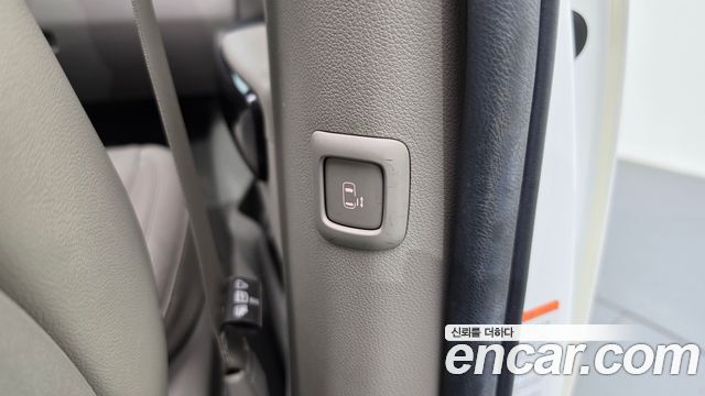 Kia Canival 2019 — photo 12