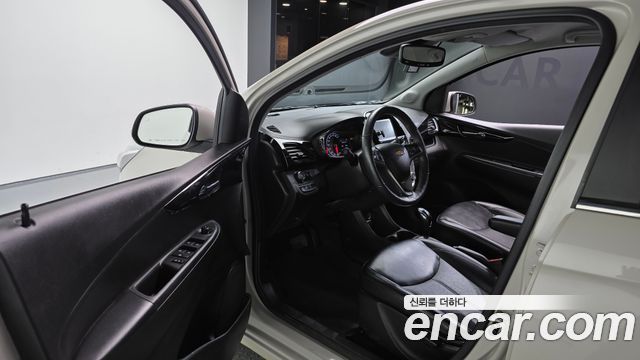Chevrolet Korea Spark 2018 — photo 10