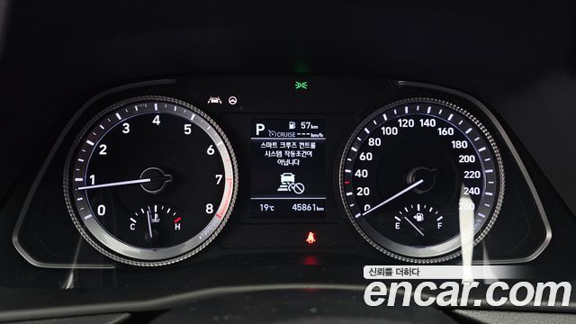 Hyundai Sonata 2020 — photo 25