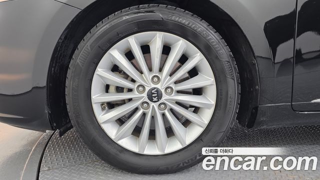 Kia K7 2017 — photo 5