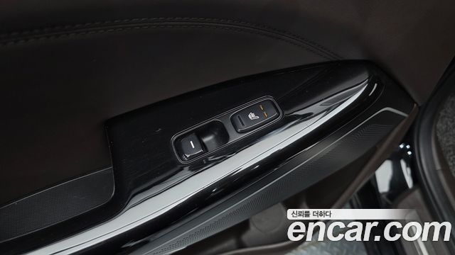 Kia K7 2017 — photo 29