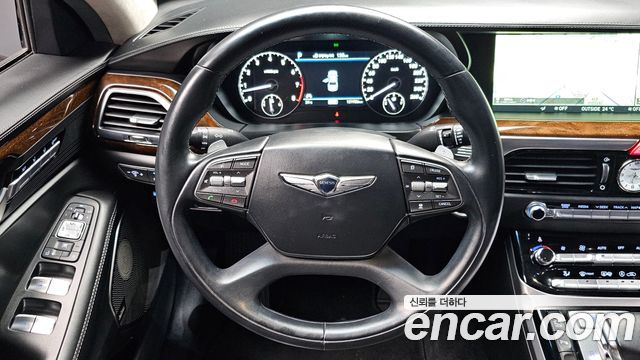 Genesis EQ900 2018 — photo 13