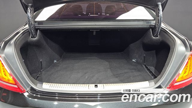 Genesis EQ900 2018 — photo 20