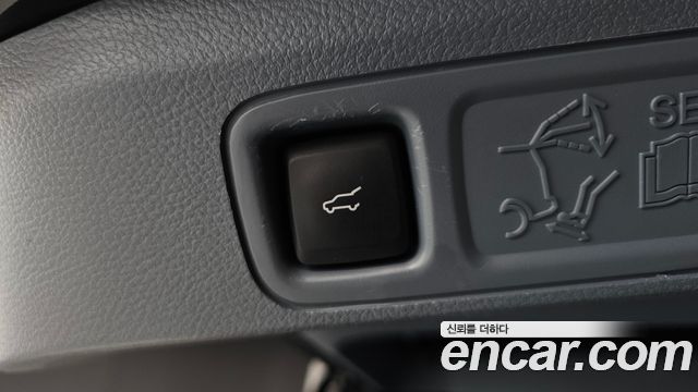 Lincoln Navigator 2022 — photo 42
