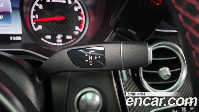 Mercedes-Benz GLC-Class 2018 — photo 12