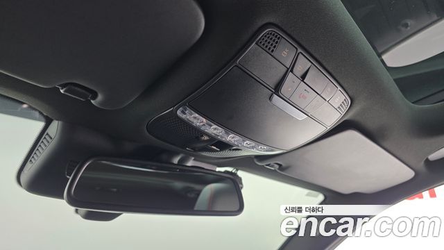 Mercedes-Benz GLC-Class 2018 — photo 23