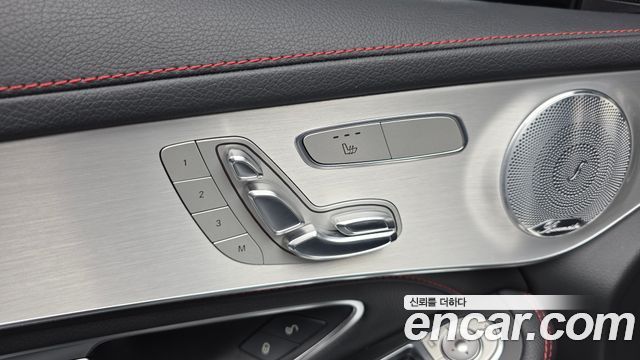 Mercedes-Benz GLC-Class 2018 — photo 26