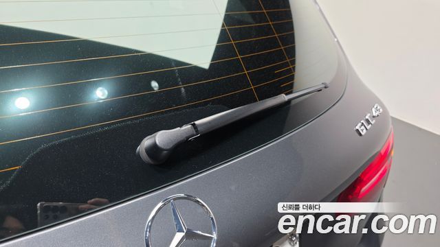 Mercedes-Benz GLC-Class 2018 — photo 27