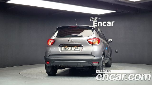 Renault Korea QM3 2017 — photo 4