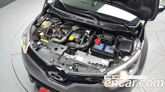 Renault Korea QM3 2017 — photo 6
