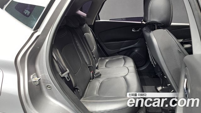 Renault Korea QM3 2017 — photo 18