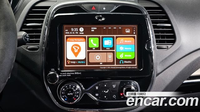 Renault Korea QM3 2017 — photo 20