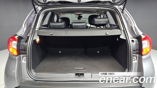 Renault Korea QM3 2017 — photo 26