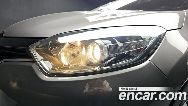 Renault Korea QM3 2017 — photo 8