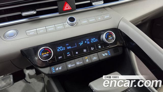 Hyundai AVANTE 2026 — photo 20
