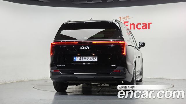 Kia Canival 2025 — photo 4