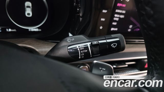 Kia K5 2020 — photo 25