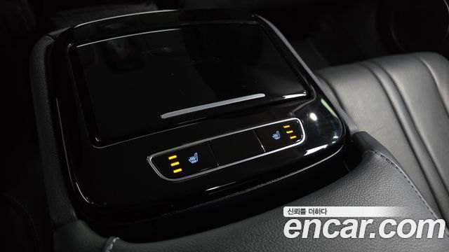 Genesis G80 2022 — photo 25