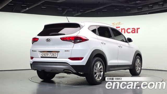 Hyundai Tucson 2017 — photo 2