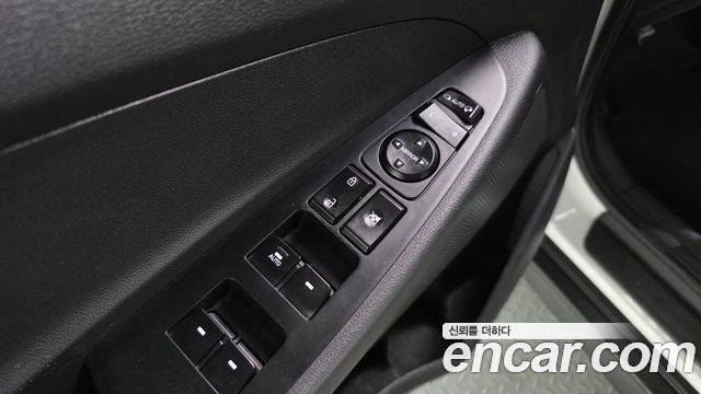Hyundai Tucson 2017 — photo 16