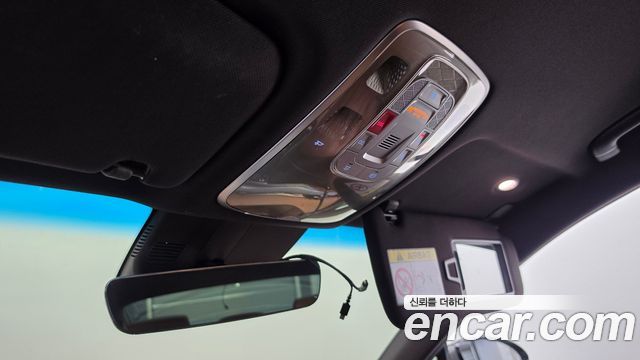Genesis G80 2023 — photo 25