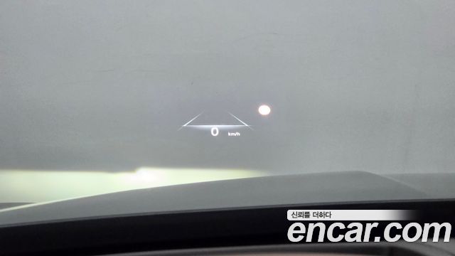 Genesis G80 2023 — photo 30