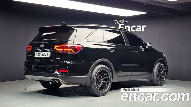 Kia Sorento 2019 — photo 2