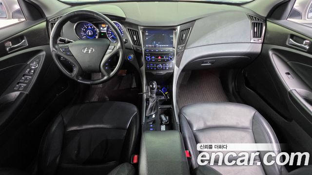 Hyundai Sonata 2013 — photo 10